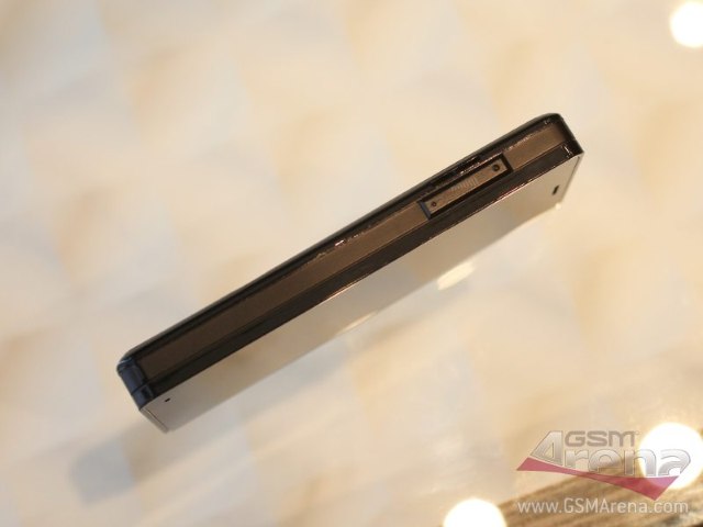 //timgm.eprice.com.hk/hk/mobile/img/2010-02/18/33138/kwokchi _1_1eb3cee677d7610c41e6b27e20dc2b6e.jpg